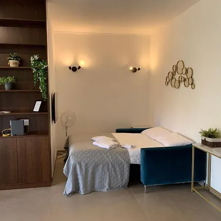 Sunshine Apartment